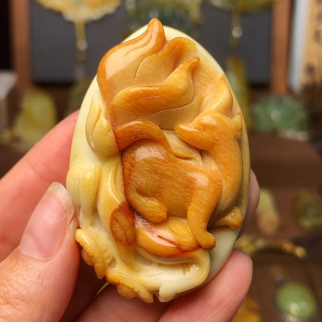 蛇纹石玉未镶嵌颈饰狻****۶