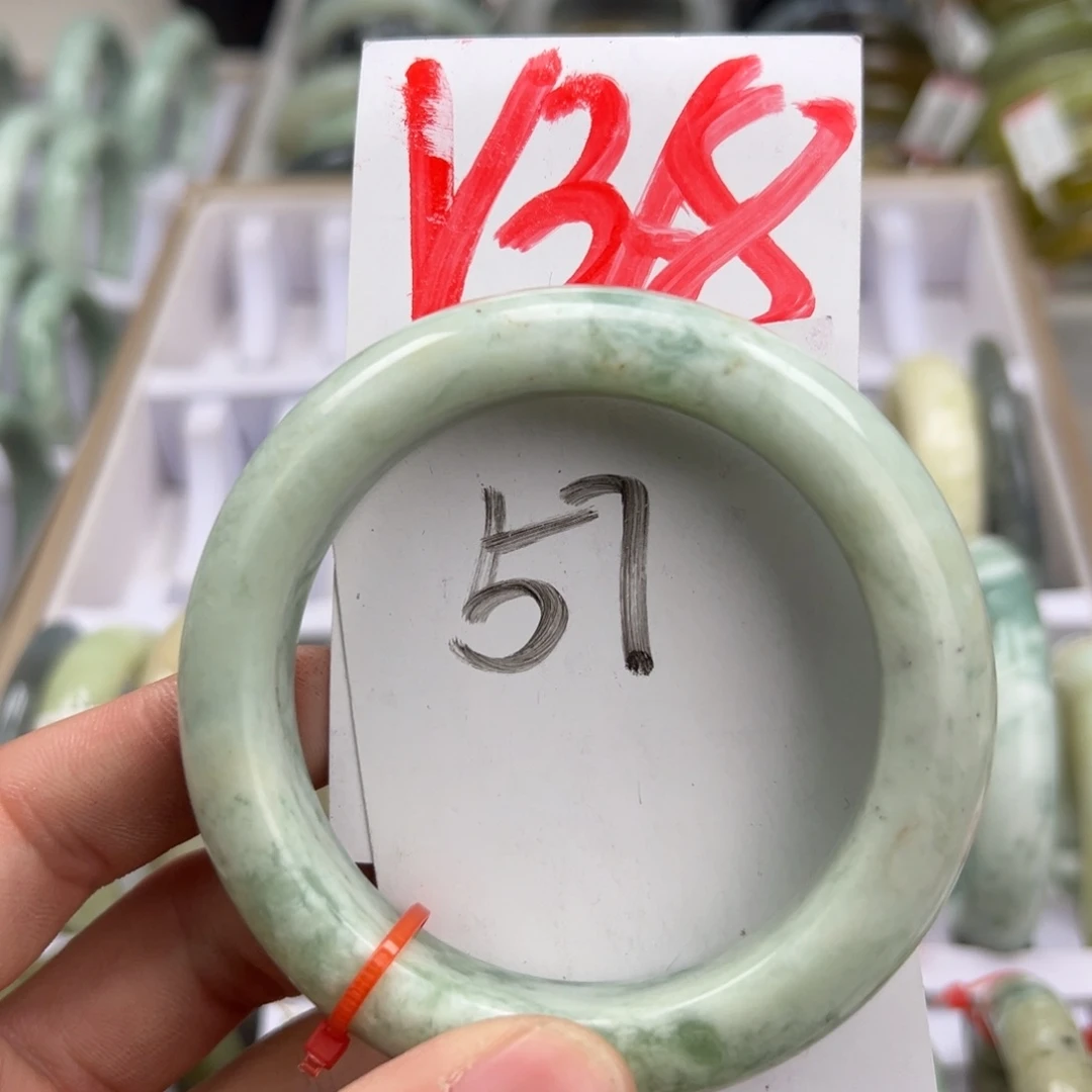 岫玉手镯未镶嵌天然岫玉