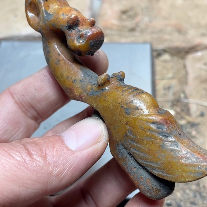 和田玉（糖玉）未镶嵌颈饰