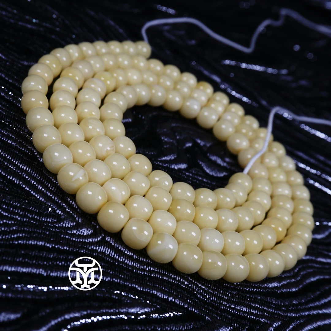 7.5毫米奶糯浓蜡108长挂 一物一拍 天然俄料琥珀蜜蜡