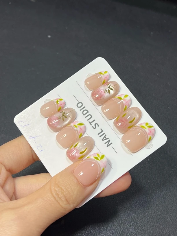 法式玫瑰猫眼美甲纯手工穿戴甲2107