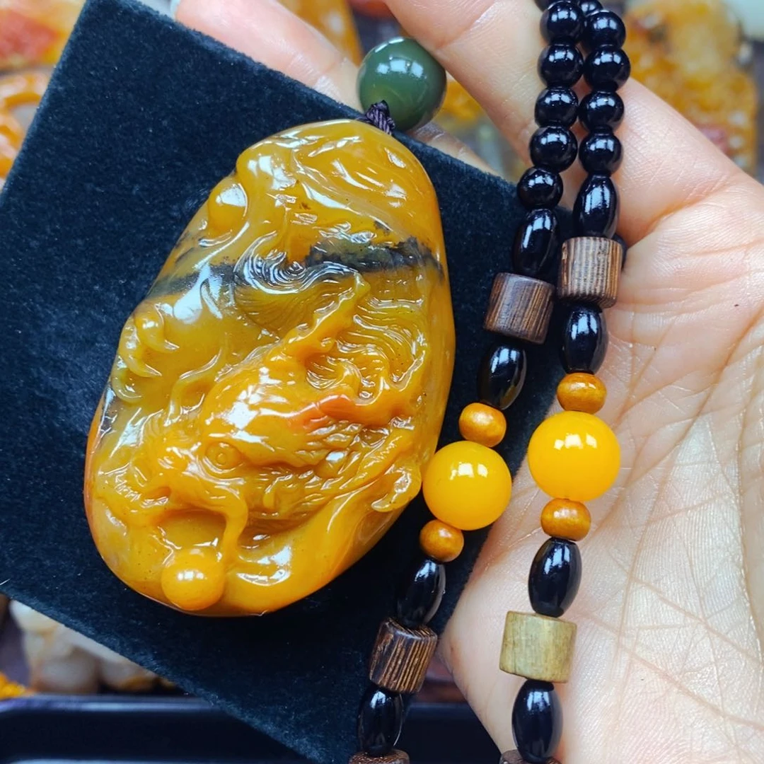 未镶嵌石英质玉（黄龙玉）吊坠(不含链)