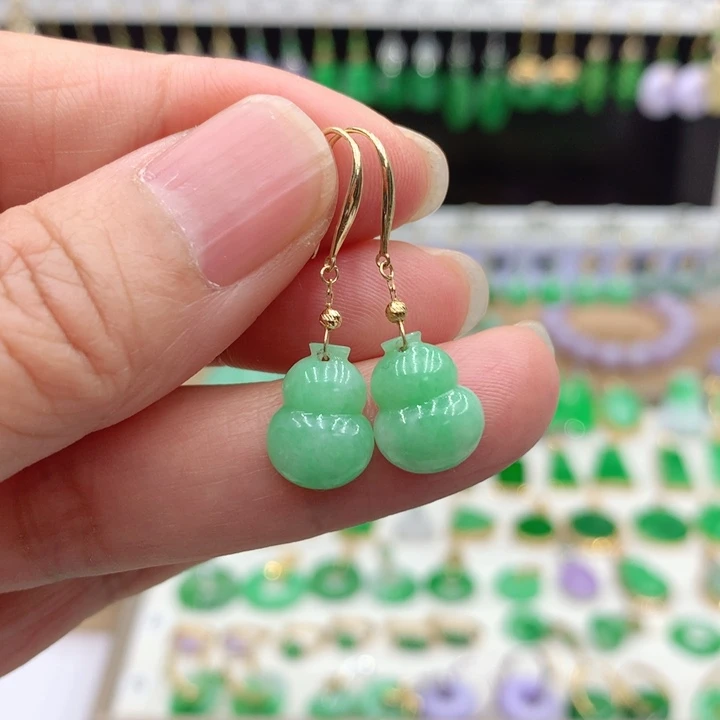 翡翠18K金镶嵌耳饰