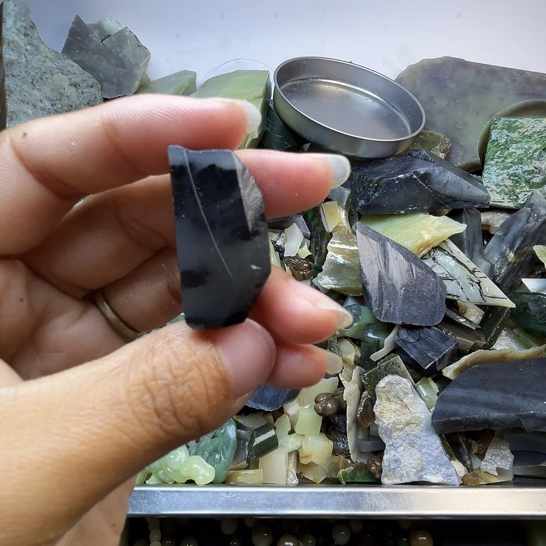 未镶嵌和田玉珠宝半成品月*