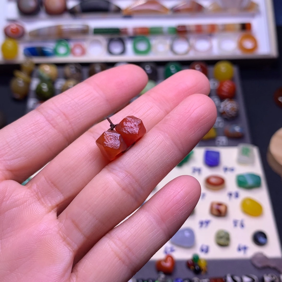 玛瑙/玉髓未镶嵌颈饰
