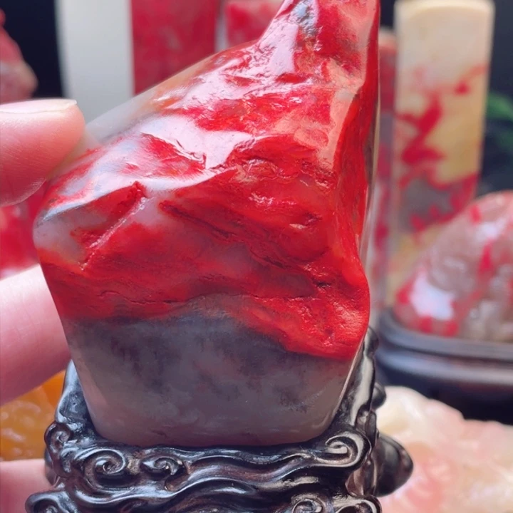 巴林鸡血石长**户大红袍鸡血