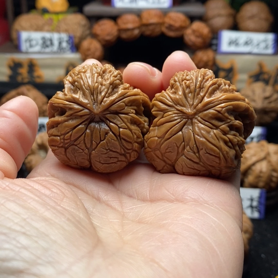 文玩核桃把件袁*暴雪蛇