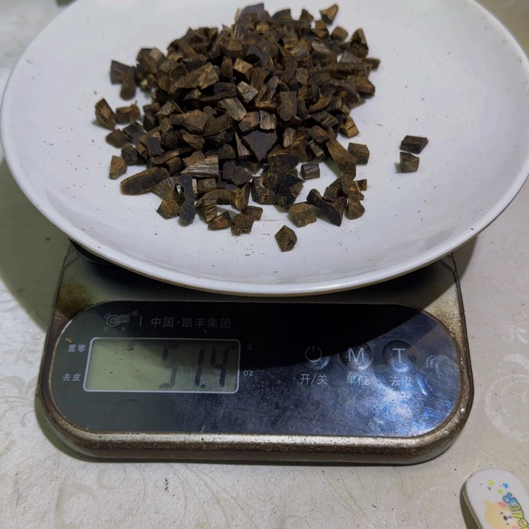 沉香沉香碎屑正*流油王碎料50克！！！