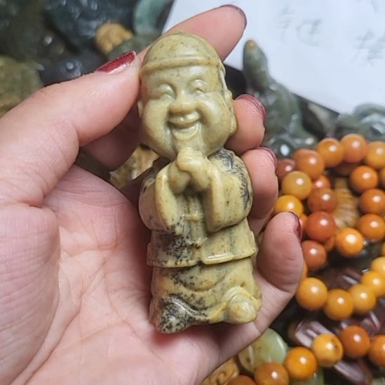 岫岩河磨玉（透闪石质玉）未镶嵌挂件
