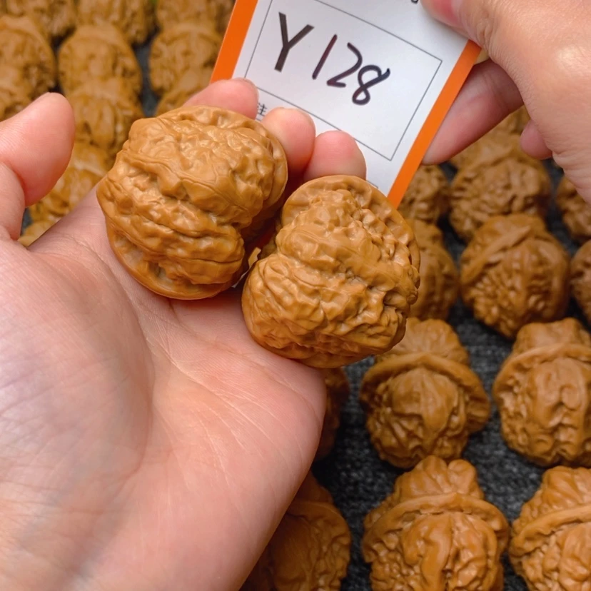 【闪购商品】把件桃核41蛙蛙