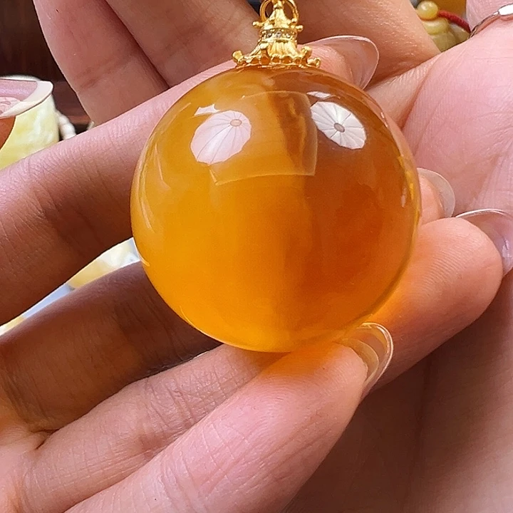 蜜蜡未镶嵌珠宝奇石