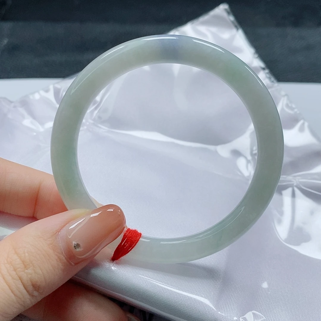 【闪购商品】未镶嵌手镯（圆镯）翡翠432号