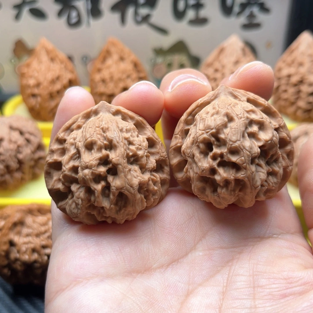 吊坠文玩核桃38梨木台