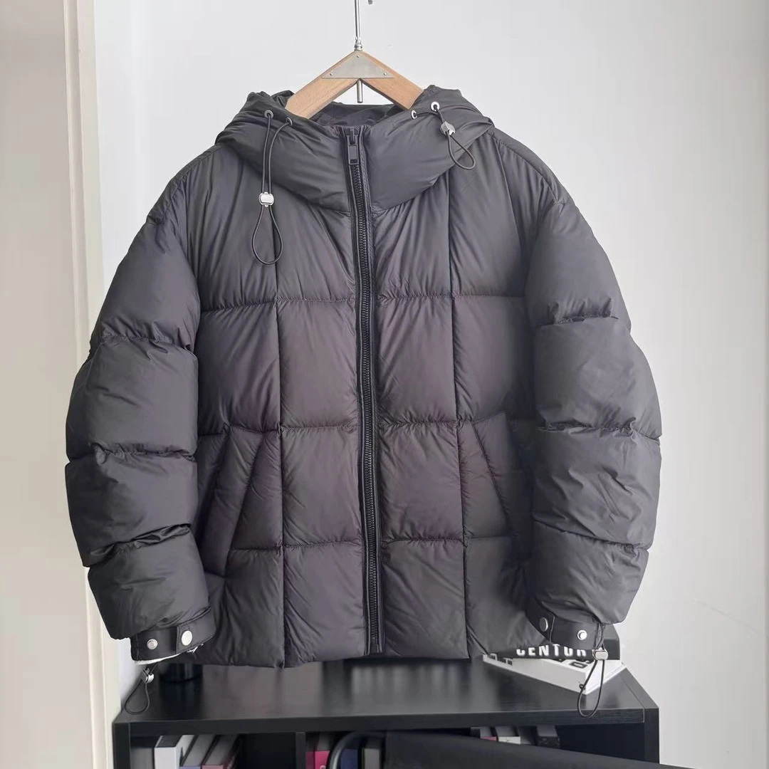 新款2025男士短款冬季泡芙羽绒服休闲轻薄保暖连帽纯色