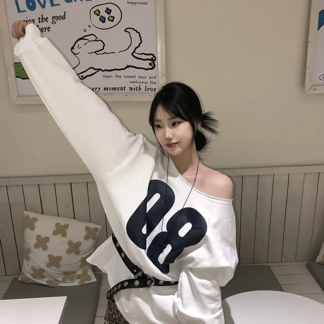 宽松大版斜肩卫衣