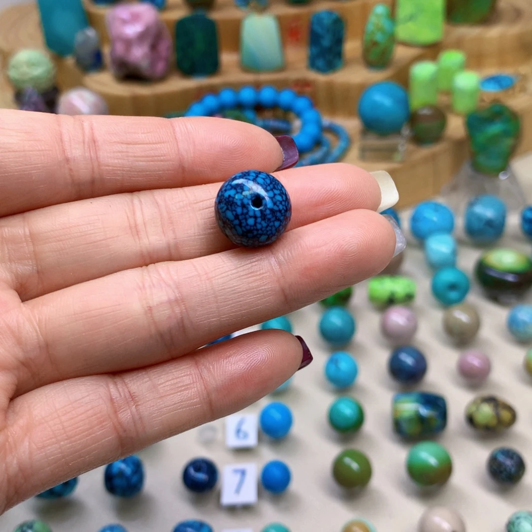 绿松石未镶嵌三彩随行