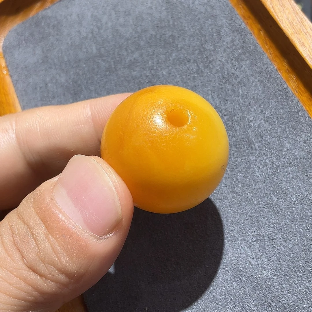 蜜蜡颈饰未镶嵌老蜜蜡珠子直径28（微瑕）