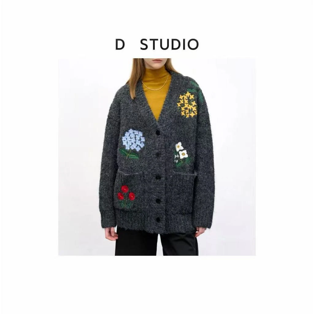 D STUDIO 两色重工绣花羊毛开衫 D3639