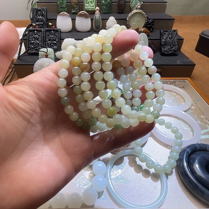 吊坠(赠链)未镶嵌和田玉