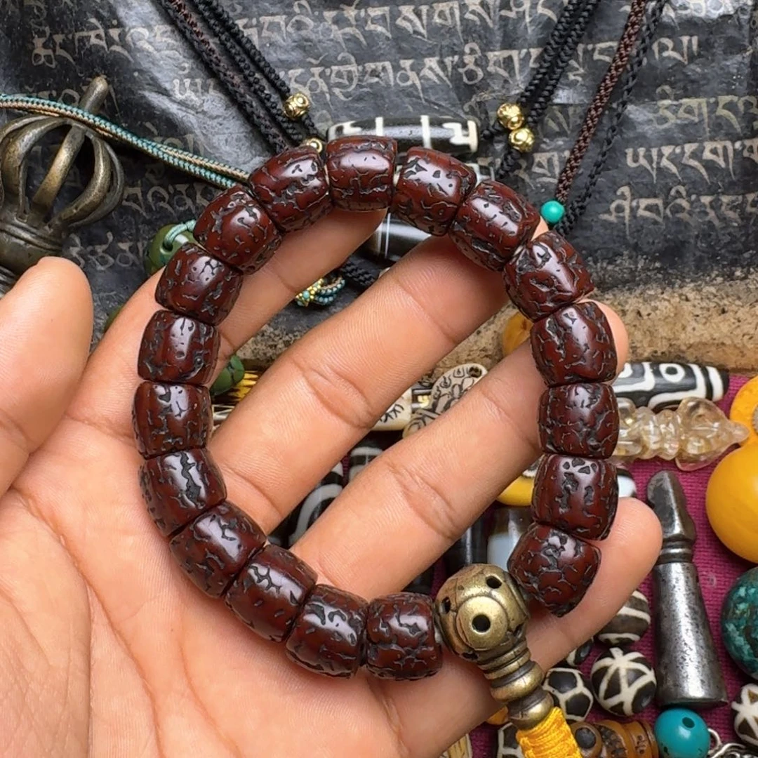 金刚菩提手串如图