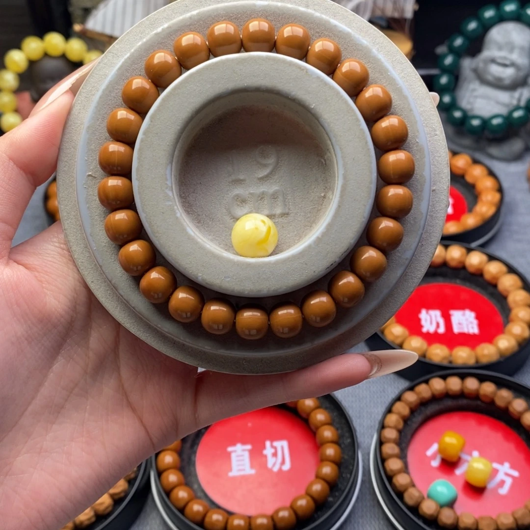 ****仔吊坠猴头核桃老型