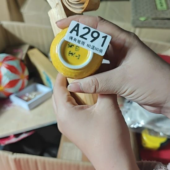 继***行琉璃手工艺品1111