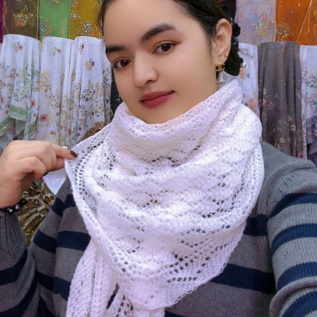 薄款女不掉色针织成人常规款围脖披肩围巾时尚纯色百搭法式秋冬季