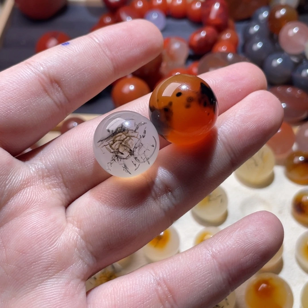 L***h南红玛瑙未镶嵌珠子