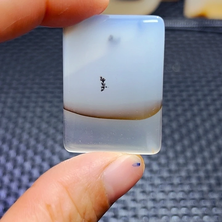未镶嵌玛瑙/玉髓珠宝半成品