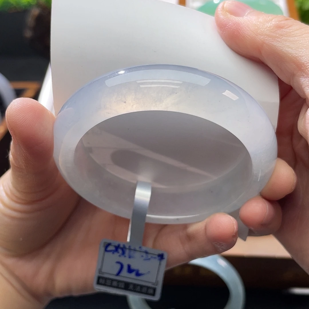 翡翠未镶嵌手镯54轮胎白月光