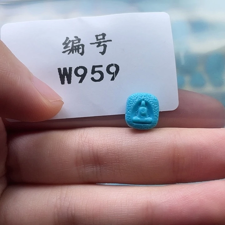 未镶嵌绿松石珠宝奇石