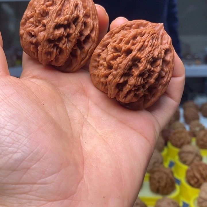 文玩核桃吊坠文玩核桃虎头41～