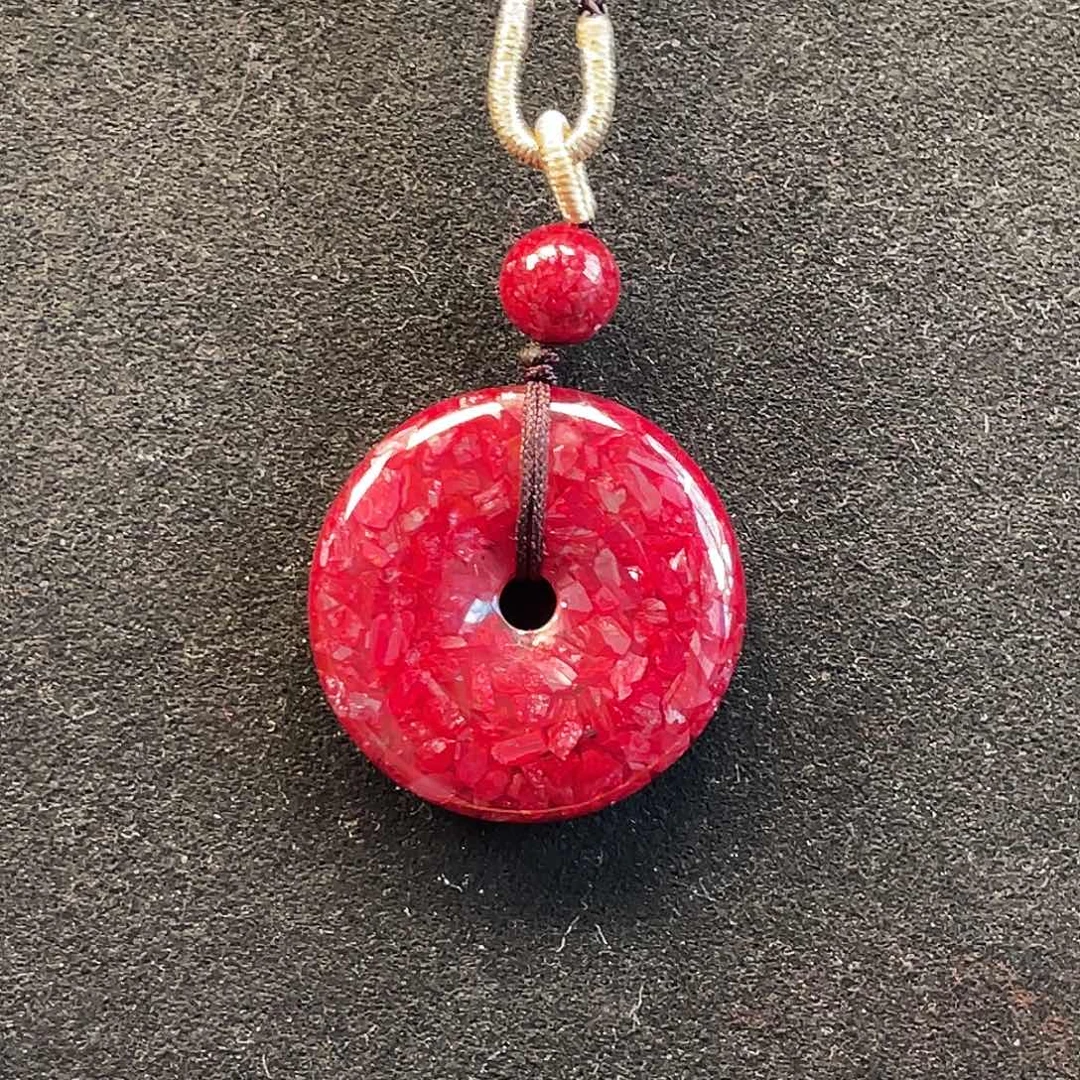 天然辰砂晶体砂大号平安扣