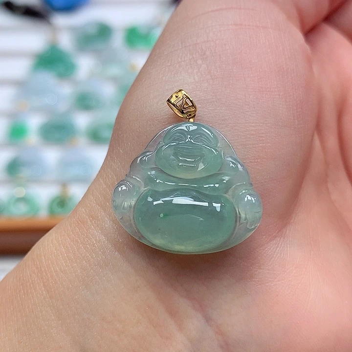 翡翠18K金镶嵌吊坠(赠链)21-23.8-5.2