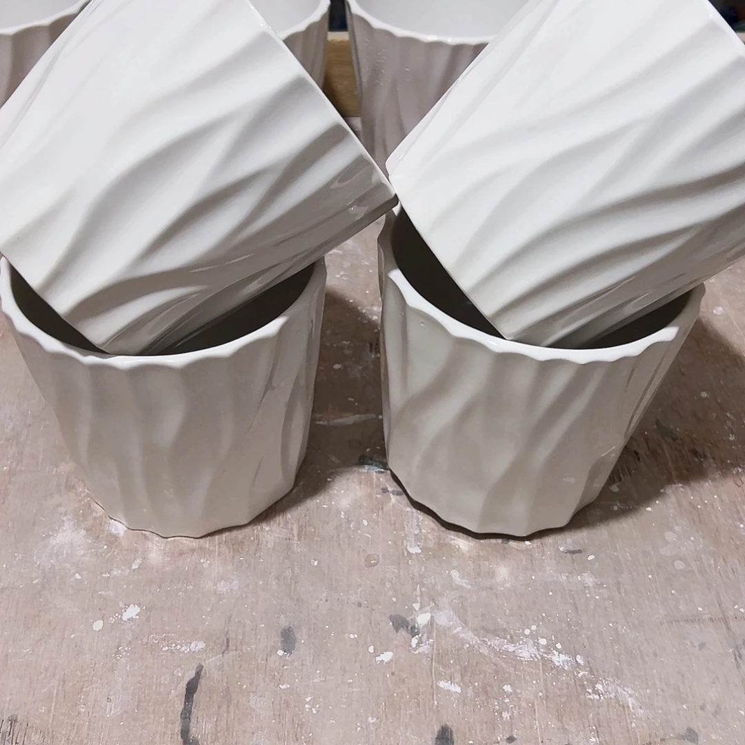 有孔外贸尾尾单陶瓷花盆凑单10米包邮