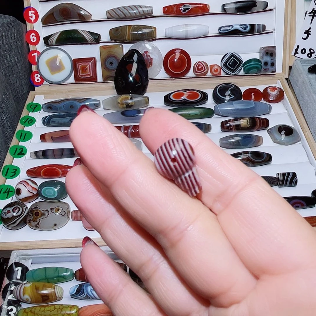 玛瑙/玉髓颈饰未镶嵌鑫**起