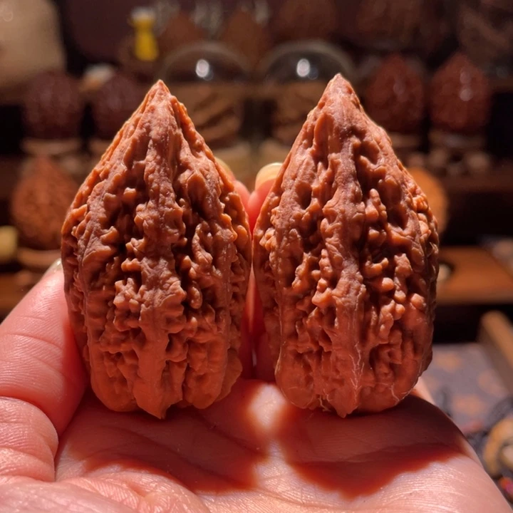 文玩核桃吊坠凤头塔3