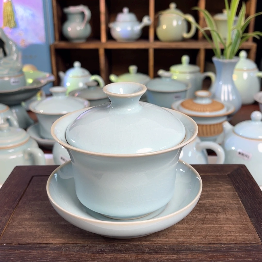 汝州原矿原釉微瑕盖碗