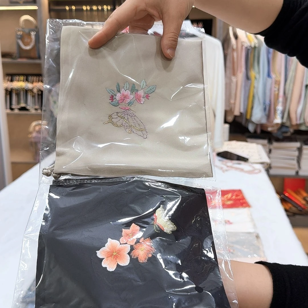 岩*辰非遗传承人的精神