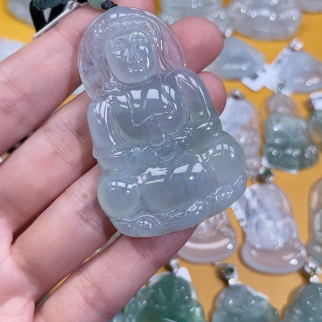 M****翡翠未镶嵌颈饰观音