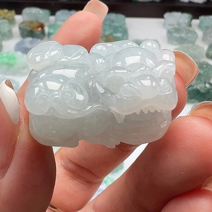 颈饰未镶嵌翡翠貔貅