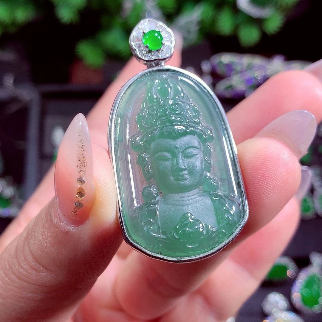 颈饰未镶嵌翡翠天然