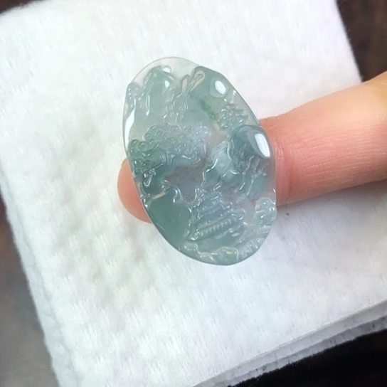翡翠未镶嵌颈饰缅甸A货，每天下午1点半开播