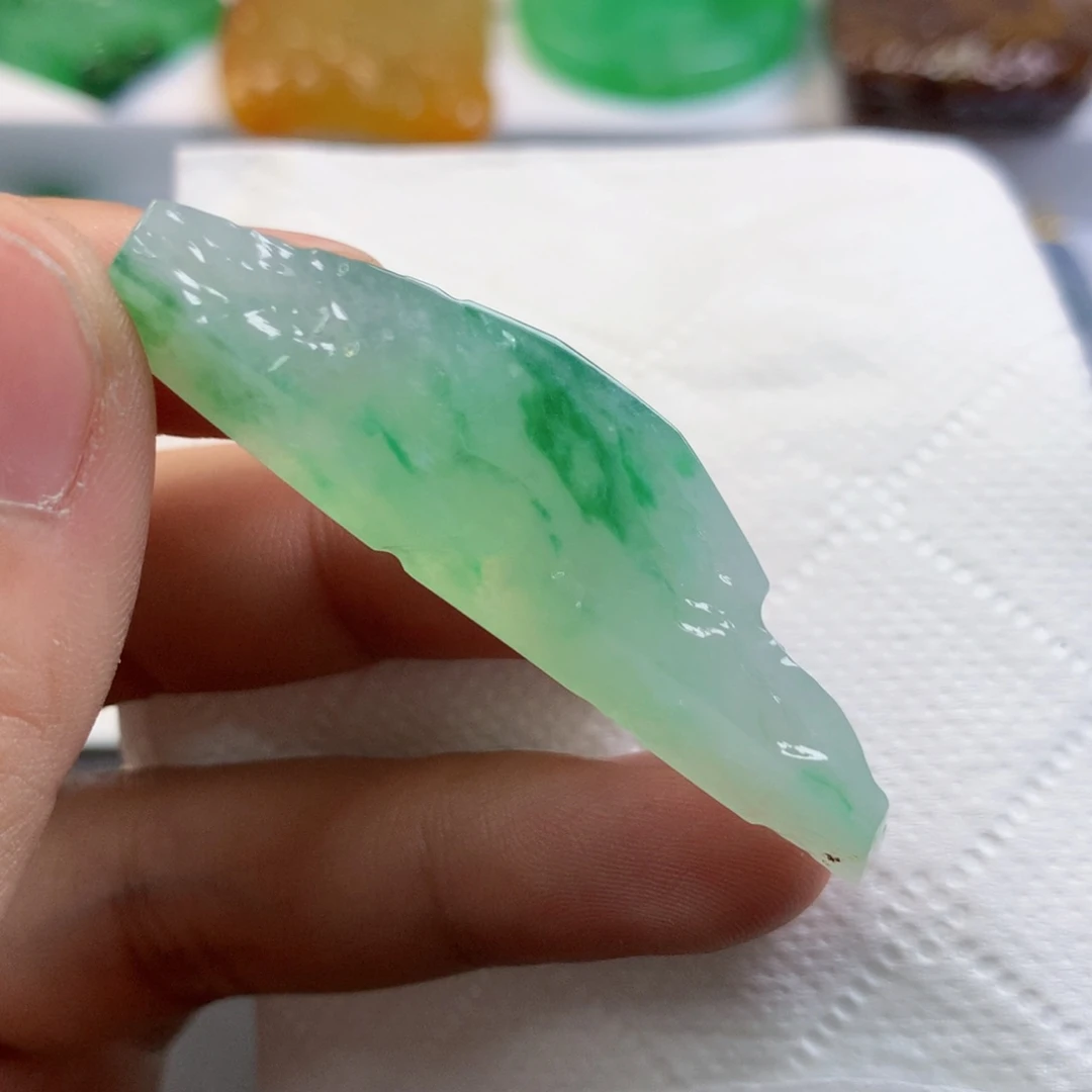 【闪购商品】颈饰未镶嵌翡翠
