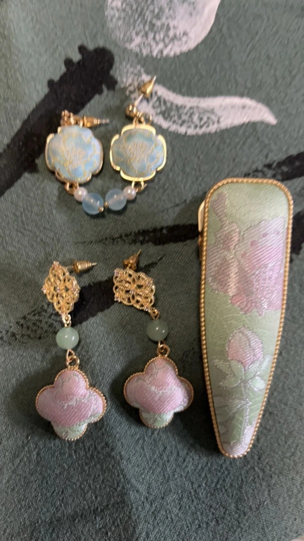 【宋知韵】宋锦手工饰品，发夹耳环，胸针压襟，项链包挂！