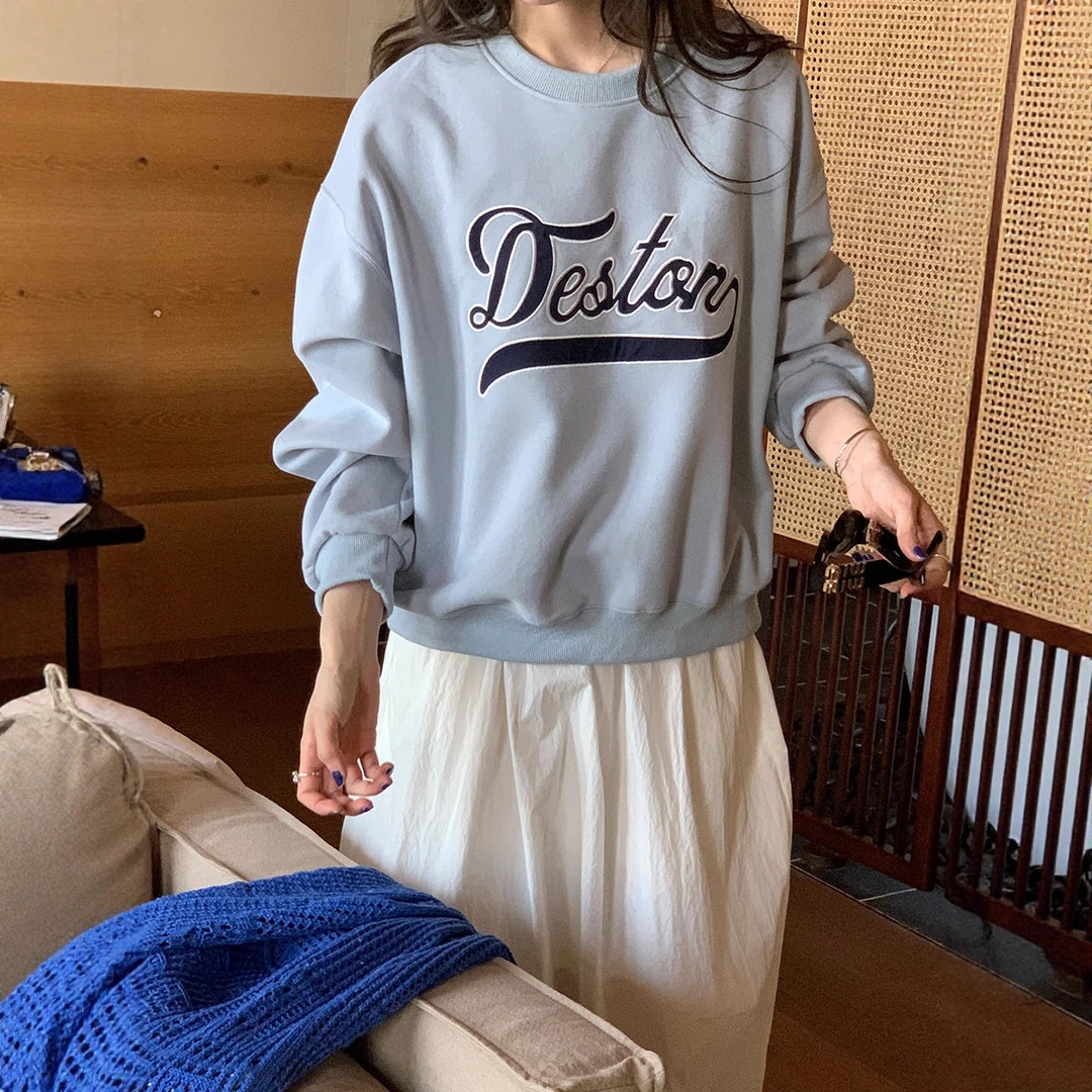 【冬季新品9折】慵懒宽松圆领卫衣女WY252299