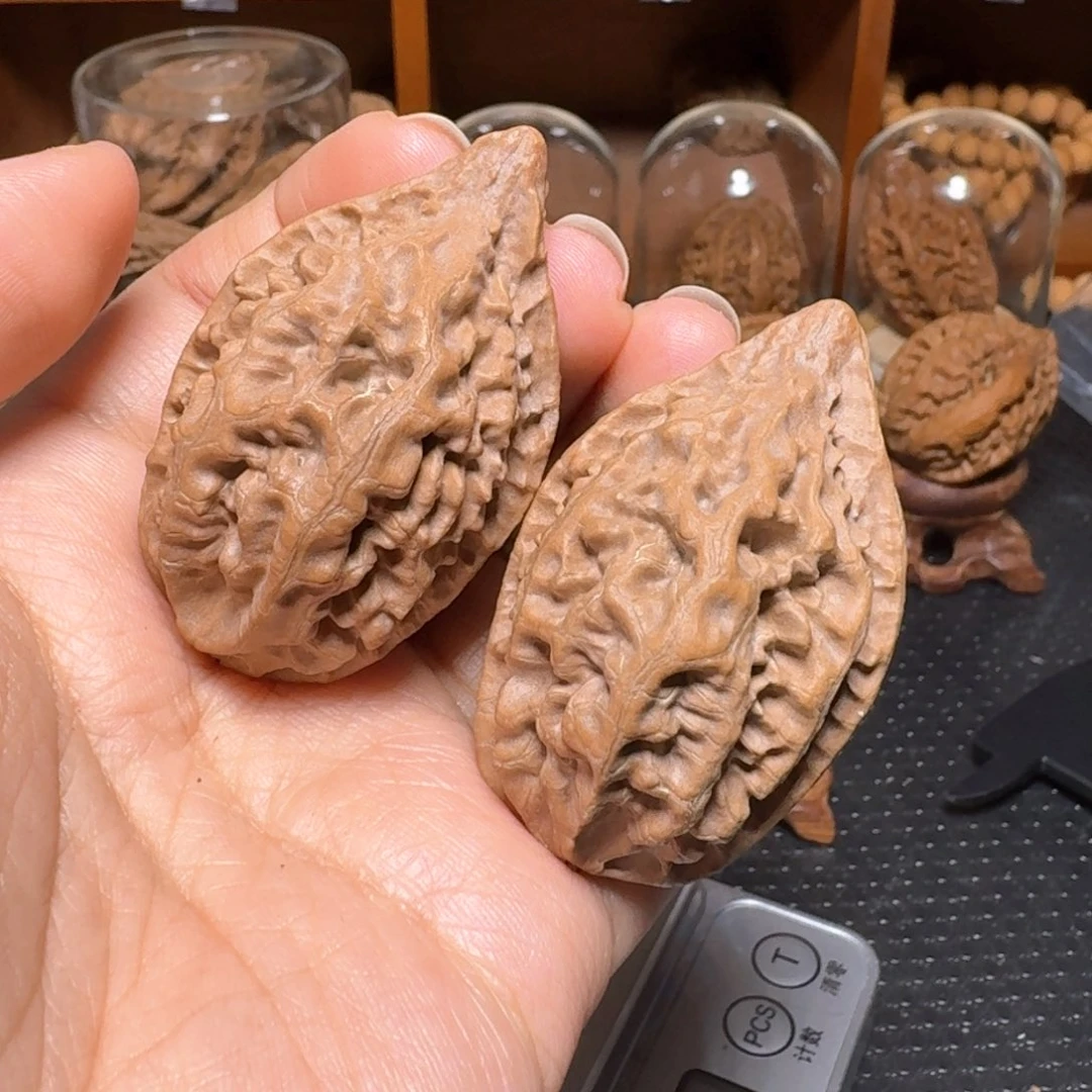 文玩核桃把件归拢背