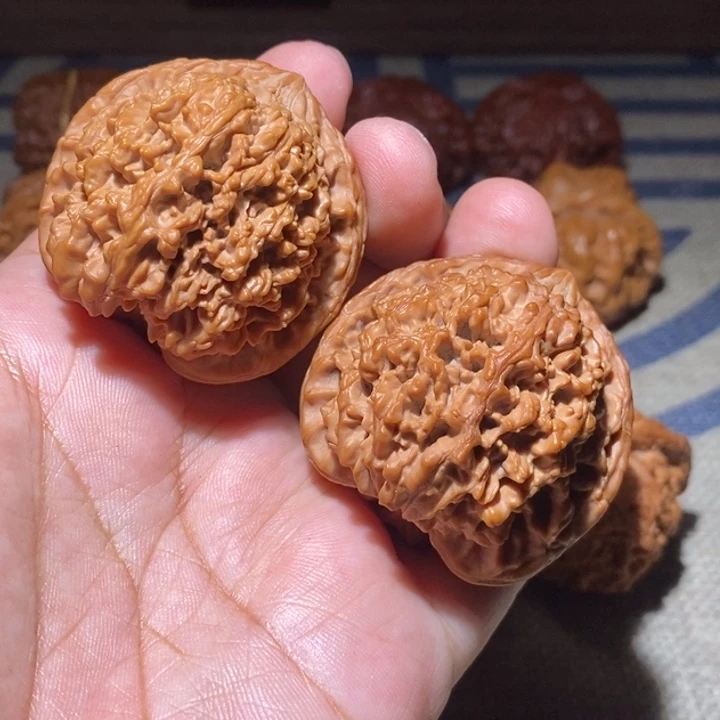期***河把件文玩核桃核桃