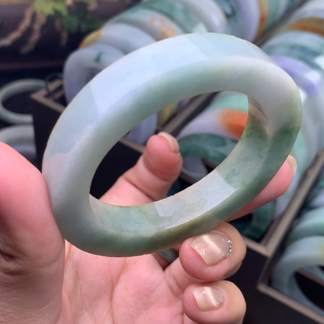 定制翡翠未镶嵌手镯不退不换贵妃