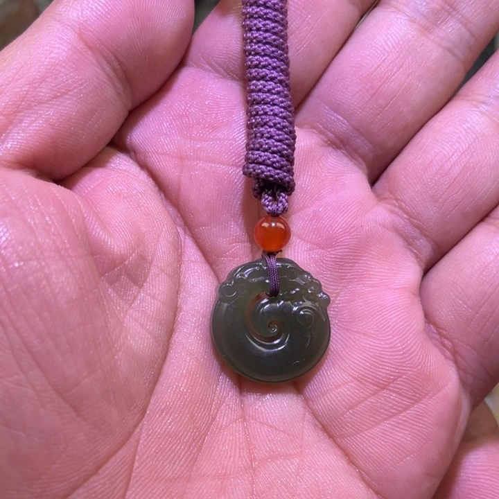 和田玉未镶嵌吊坠(不含链)